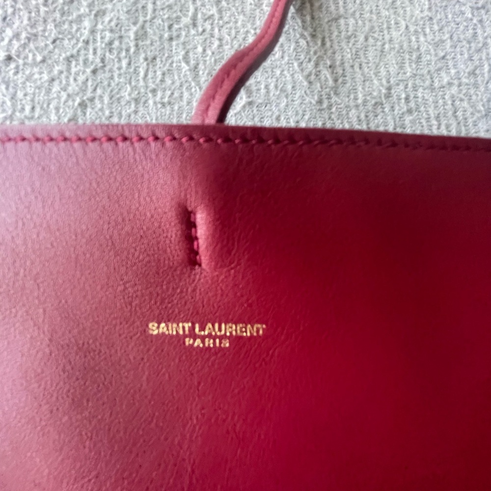 SAINT LAURENT Calfskin Medium Suzanne Hobo Black
